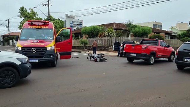 Motociclista fica ferido em colisão no Bairro Maria Luiza em Cascavel