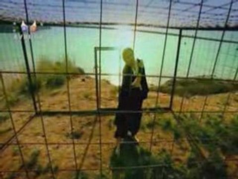 Zara & Ekrem Düzgünoglu Bir Firtina Tuttu Bizi by Aluxton