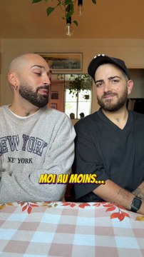Moi au moins… heureusement qu’on n’est pas susceptibles 😂 mais je crois qu’on n’a jamais autant rit en tournant une vidéo 😭