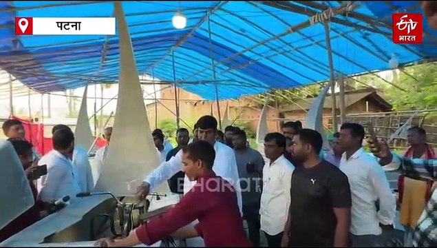 बिहार की सड़कों पर मुकेश सहनी उतारेंगे 'नाव', बोले- 'भविष्य को तय करने वाला चुनाव'