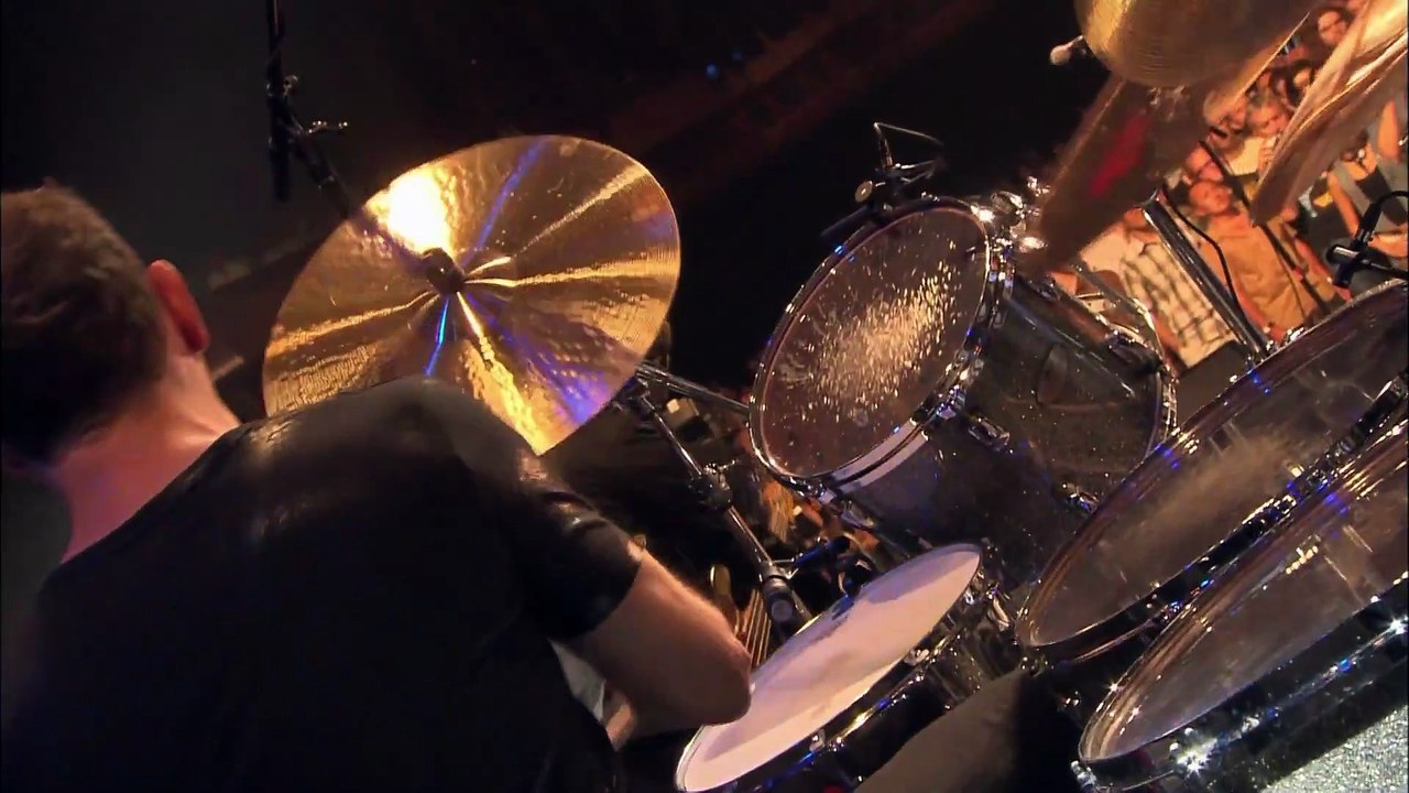 Out in the Fields - Gary Moore (live)