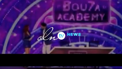 محمد سعد يحمل هيفاء وهبي بفستانها القصير على المسرح