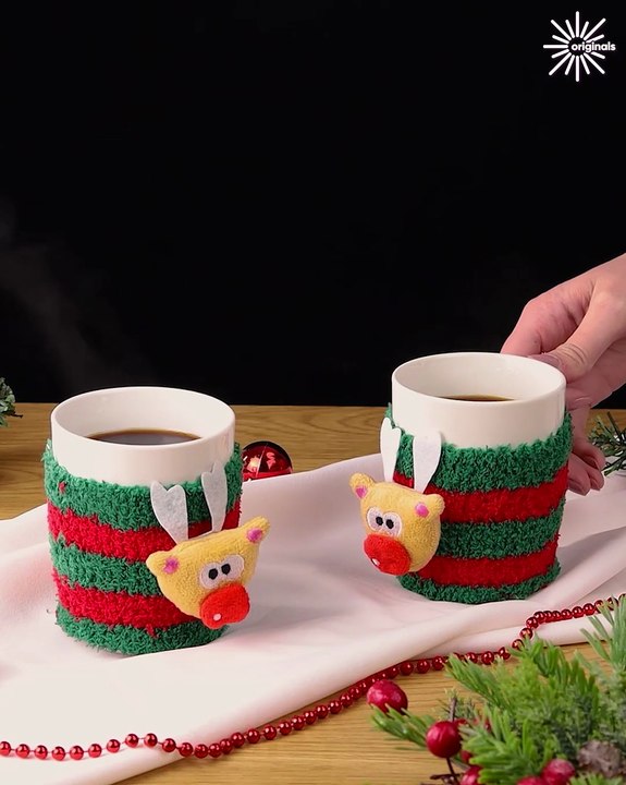 Deck the halls with these Christmas DIYs 🎅🎄💫