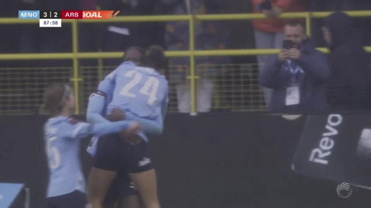 Man City snatch late winner to sink Chloe Kelly and Arsenal