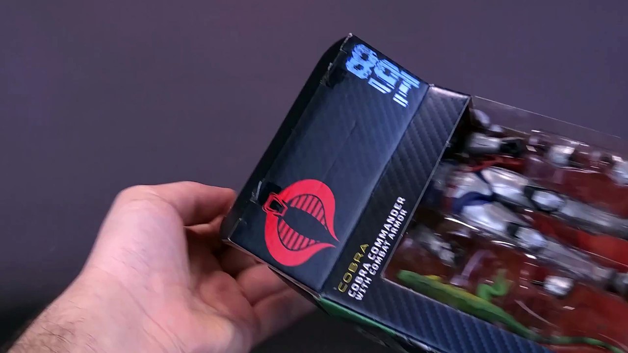 Hasbro G.I.JOE Classified Series Cobra Commander In Combat Armor Figure Review