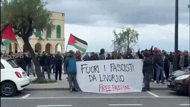 Livorno, contestazioni della sinistra all'evento con Vannacci Re migration Summit