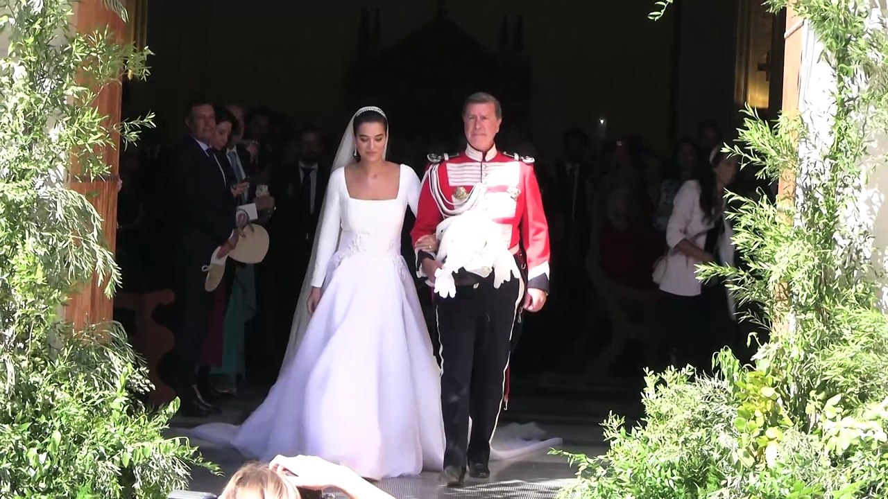 Cayetano Martínez de Irujo y Bárbara Mirjan se dan el 'Sí, quiero' en Sevilla