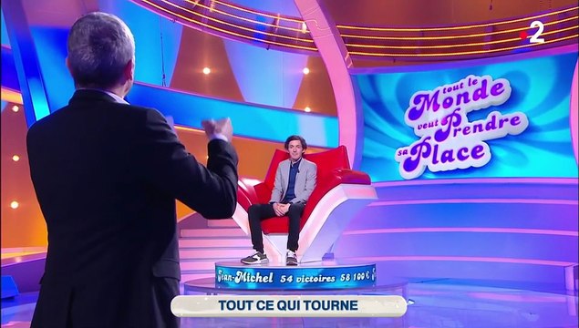 Johnny Hallyday : L’anecdote choc révélée par Nagui avec Michel Sardou et Raquel Welch (2020)