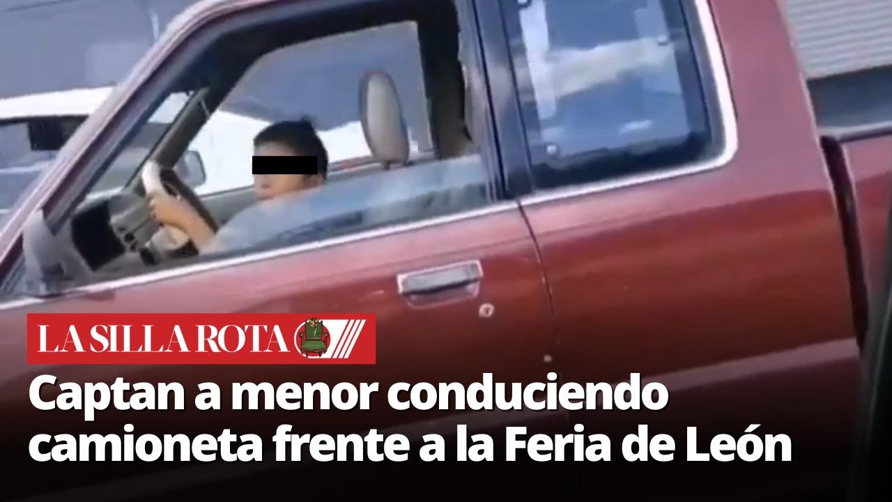 Niño de 10 años sorprende al volante en pleno bulevar López Mateos, León