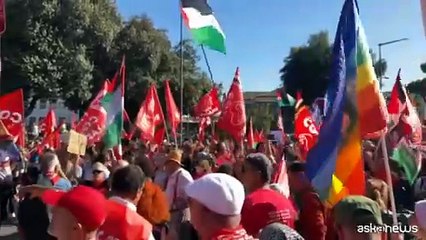 Le voci dei manifestanti per Gaza: svegliati per qualcosa di umano