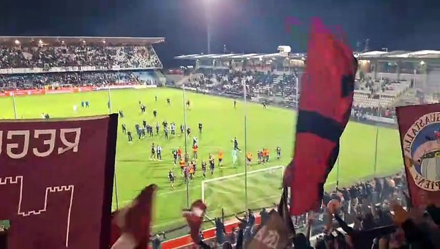 La Reggiana vince a Cesena, ecco la festa dei tifosi granata nel settore ospiti