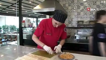 Adanalı kadın işletmeciden sıradışı tatlısı ile herkesi şaşırttı