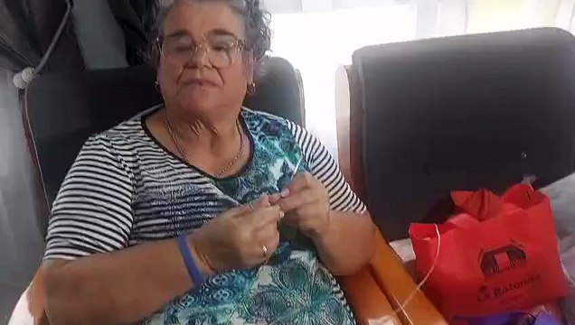 Los ojos de Nieves también están en sus manos