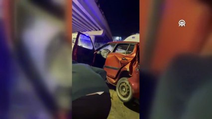 Ankara'da otomobil köprüden uçtu! Sürücü ağır yaralandı
