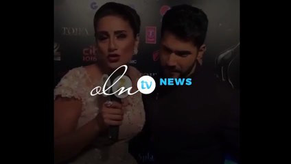 بالفيديو- ممثل هندي يفاجىء مذيعة مصرية بـ قبلة على الهواء!