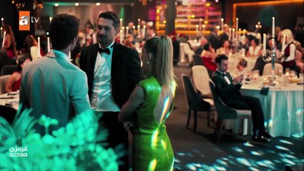 مسلسل غريب في المرآة الحلقة 1 مترجمة