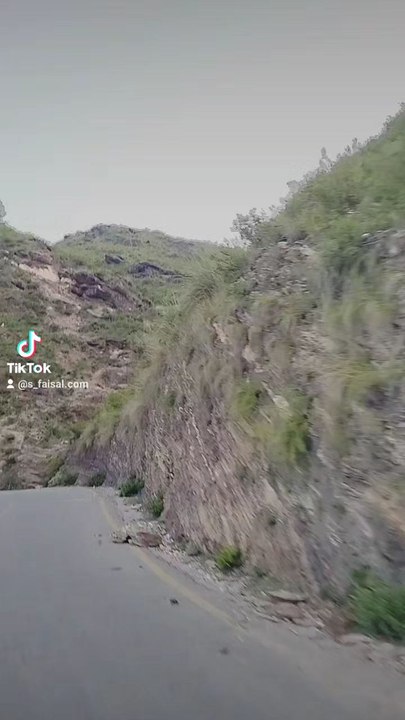 beautiful view of malakand thana mountain 🏔️ and Greenery