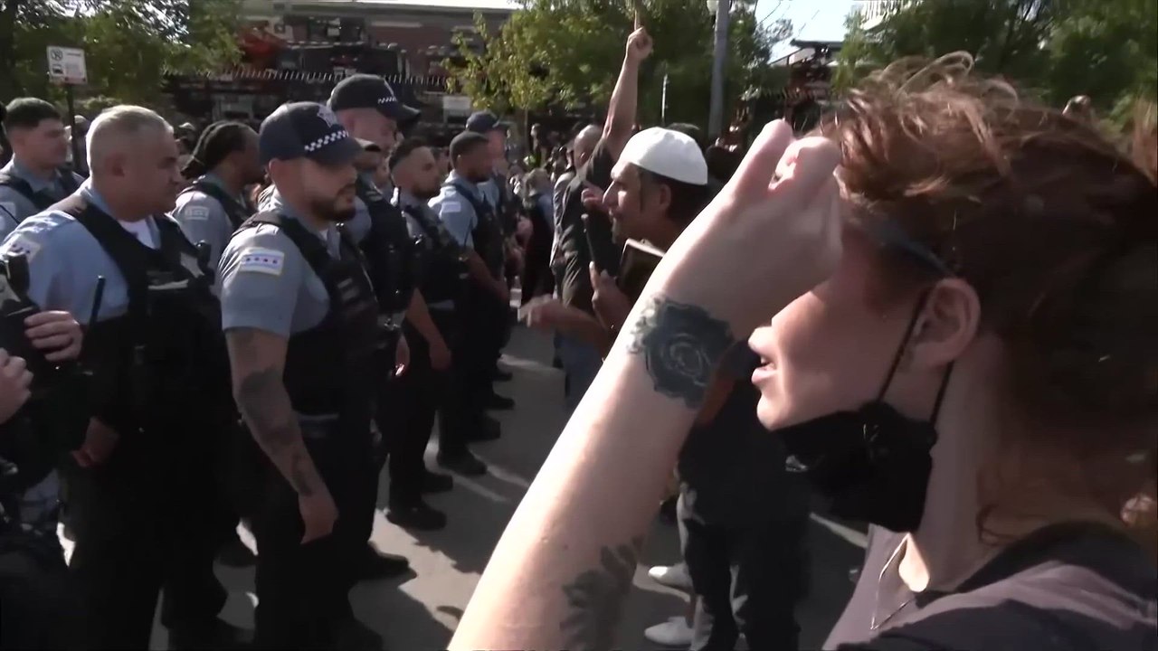 Outrage and outcry amid immigration crackdown in Chicago