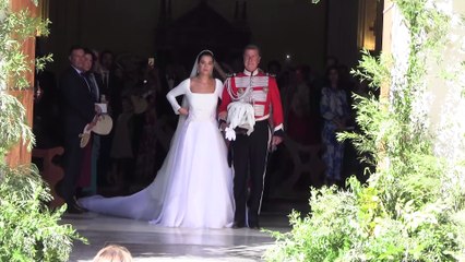 Invitados disfrutan de una noche de fiesta para celebrar la boda de Cayetano Martínez de Irujo