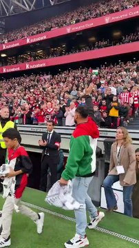 El estadio de San Mamés se vuelca con Palestina para denunciar el genocidio en Gaza