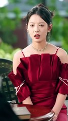 In her previous life, she was betrayed by her fiancé's adopted sister and tortured in a mental hospital by her father for seven years. After jumping to her death, her cold and arrogant heir Jin Wenzhou committed suicide for her and was reborn as an 18-yea