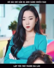 Cô gái chỉ cần được chiếu sáng vào một biến thể thành cô gái