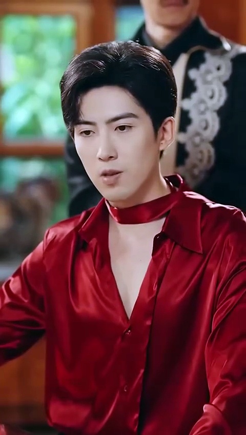  Menjadi pelayan ceo tiran | became a maid for tyrant ceo | drama china sub indo