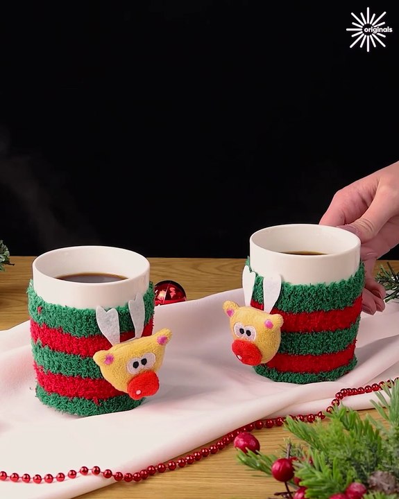 Deck the halls with these Christmas DIYs 🎅🎄💫