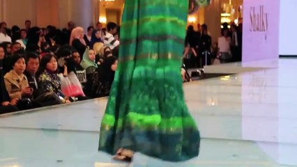 عرض أزياء شالكي في دبي مول