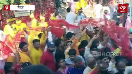 मैहर की चुनरी यात्रा ने बनाए कई रिकॉर्ड, 3500 मीटर की चुनरी मां शारदा को अर्पित
