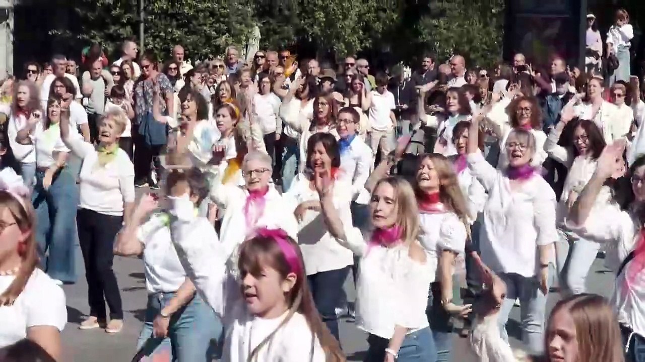 Flashmob homenaje a Concha Velasco.
