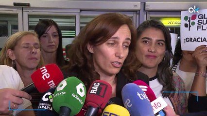 Mónica García recibe en Barajas a la Flotilla de Ada Colau financiada por los terroristas de Hamás