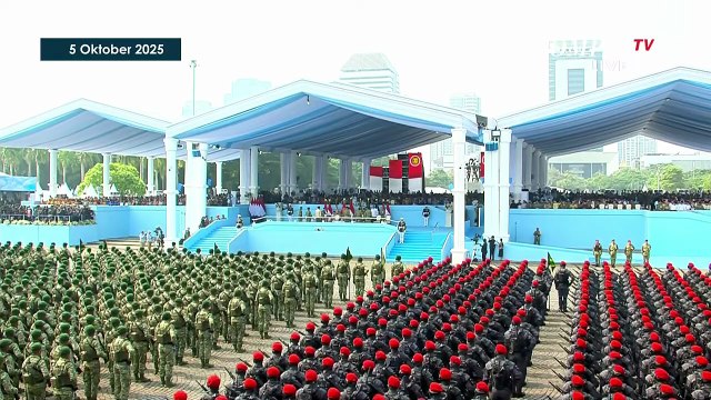 Hormat Presiden Prabowo ke Eks Panglima-KSAD di HUT ke-80 TNI, Salami Gatot Nurmantyo-Andika Perkasa