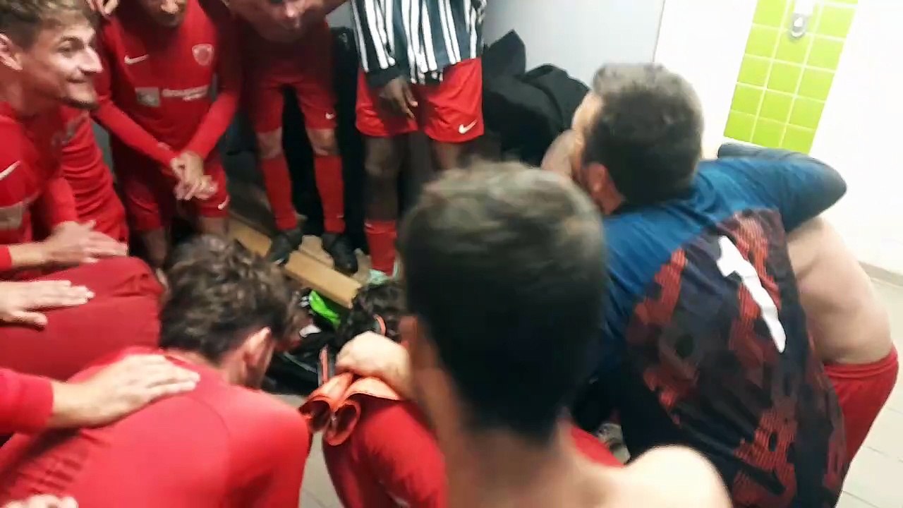 LA VIDÉO DU VESTIAIRE DE L'AS DU PIC APRÈS LA VICTOIRE SASA VS AS DU PIC DIMANCHE 05 OCTOBRE 2025