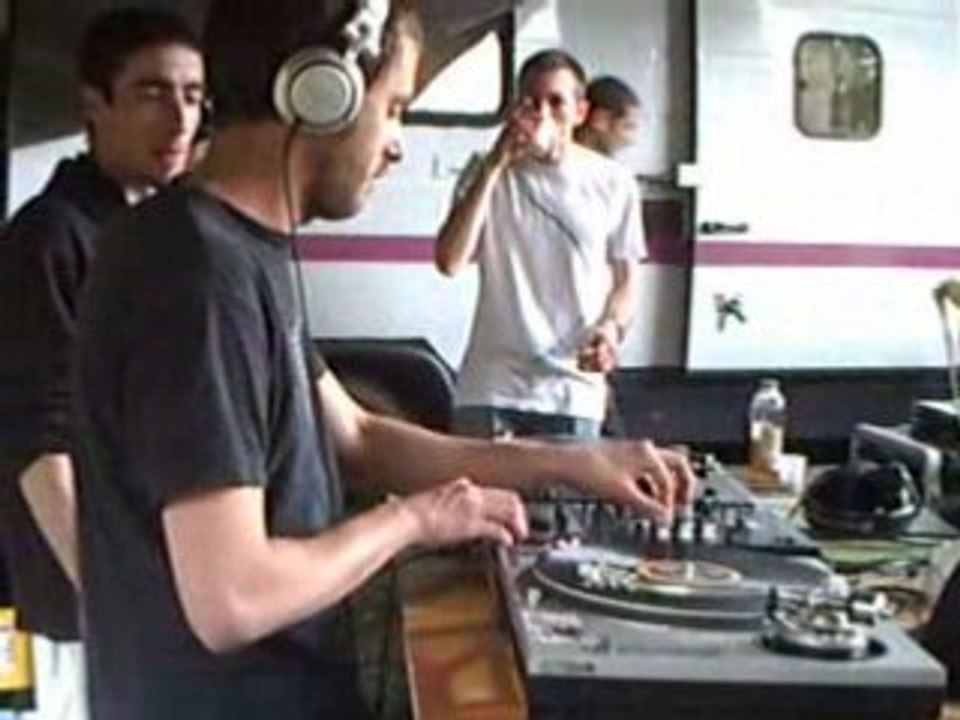 Mixtomatoz party