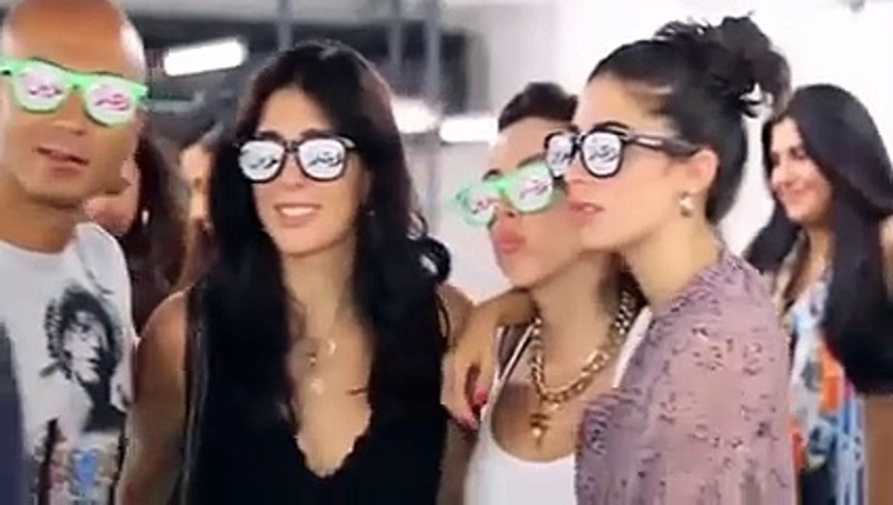 تعاون المشاهير مع نظارات "Nunettes" لغايات إنسانية