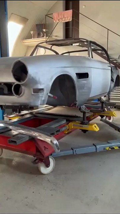 BMW 503 V8 3.2l restoration on Celette bench by @QMS Motorsport   in Pezinok, Slovakia