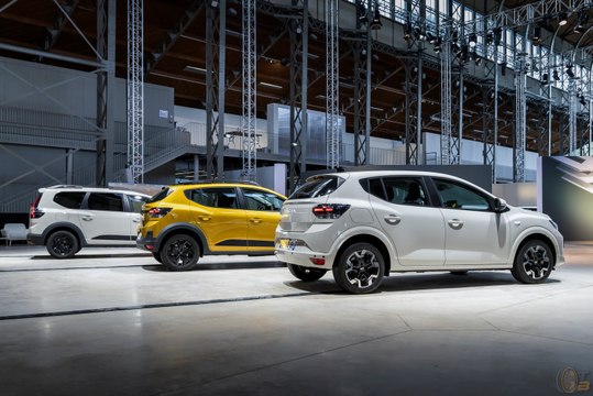 Neues Dacia-Lineup 2025/2026 – Exterieur & Interieur von Sandero, Stepway & Jogger