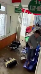 Floodwaters Inundate Thảo Nguyên Hospital in Mộc Châu, Sơn La Province