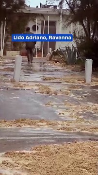 Mareggiata del 5 Ottobre: Raffiche di Bora e Onde Inondano la Riviera Romagnola