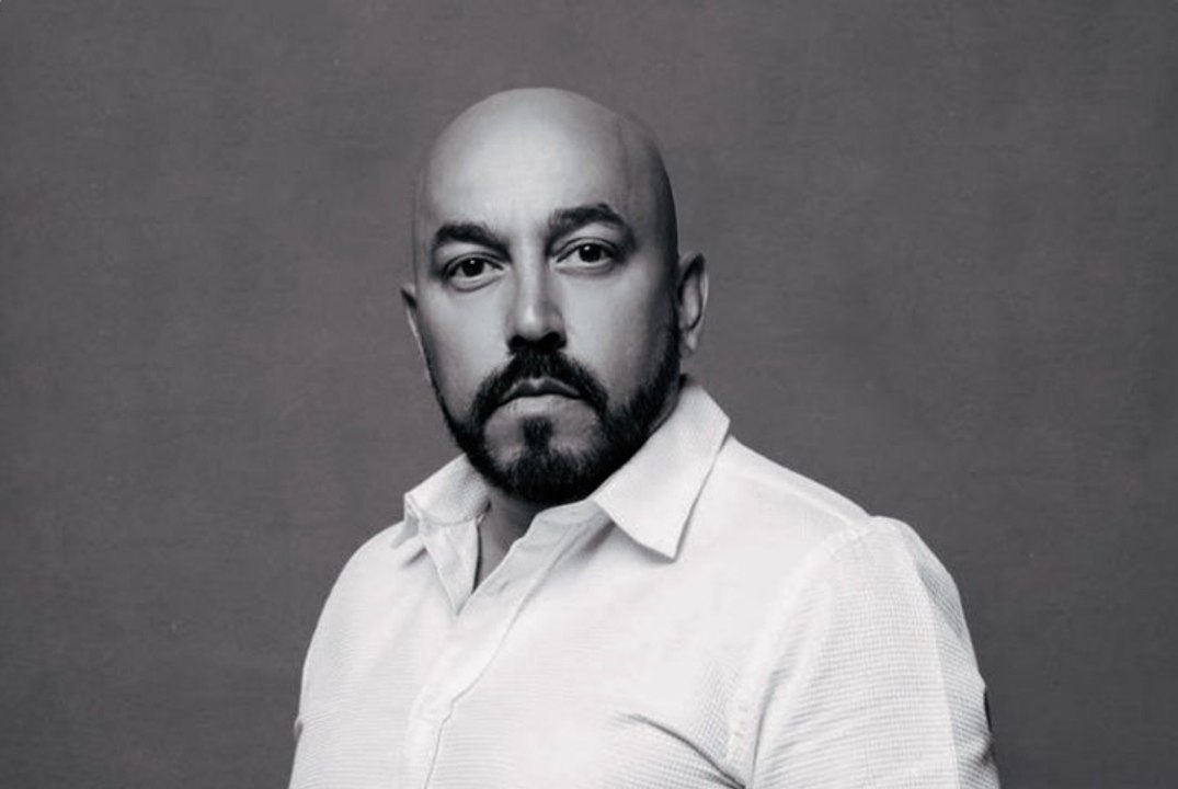 Lupillo Rivera publica nueva autobiografía llamada “Tragos Amargos”