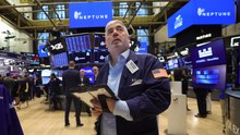 Stocks Party While Washington Panics
