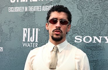 Bad Bunny dice a sus críticos que 'tienen cuatro meses para aprender español' antes de su espectáculo en el Super Bowl