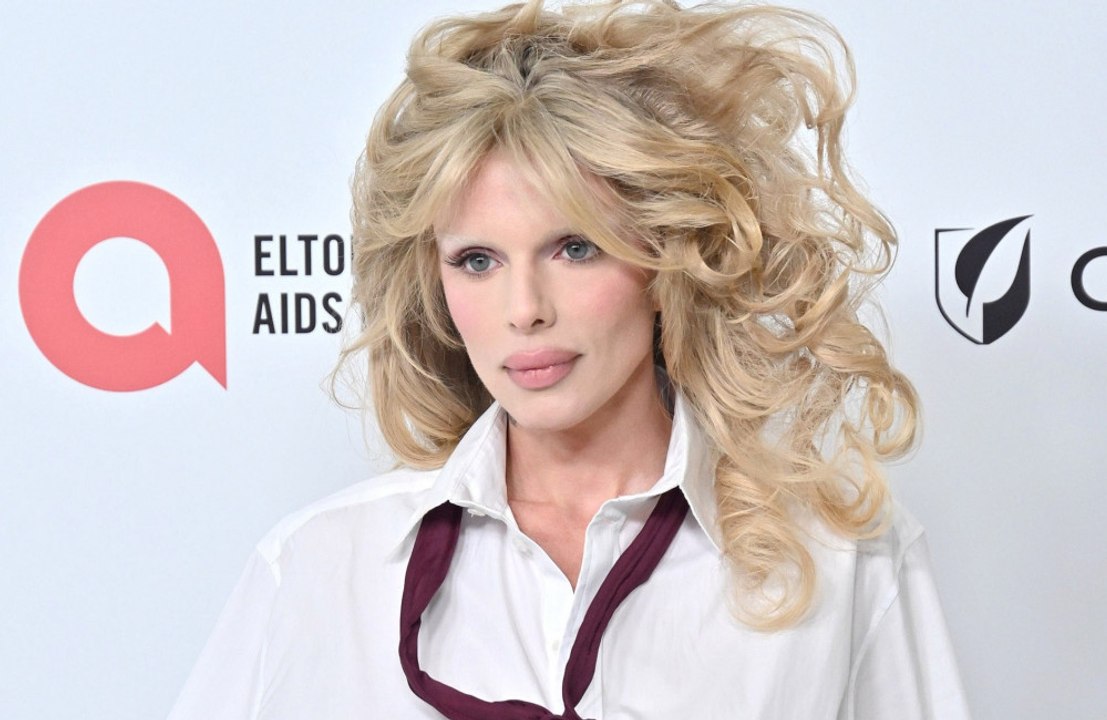 In nur einer Nacht: Julia Fox gab 68.000 Dollar für Designer-Kleidung aus