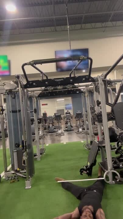 Man Falls Hard While Attempting Pull-up