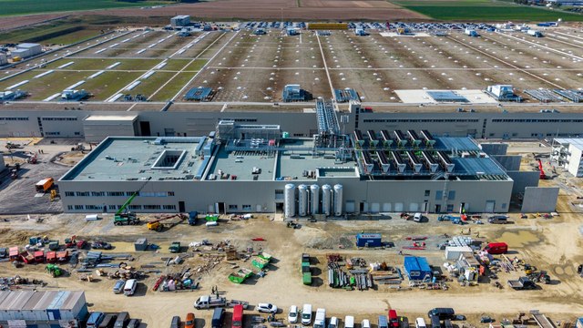 BMW Mega-Werk für Hochvoltbatterien: Nachhaltigkeit & Hightech in Bayern