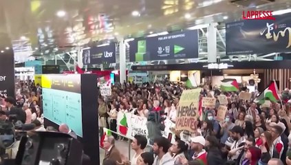 Flotilla, il ritorno a casa degli attivisti portoghesi: l'arrivo a Lisbona