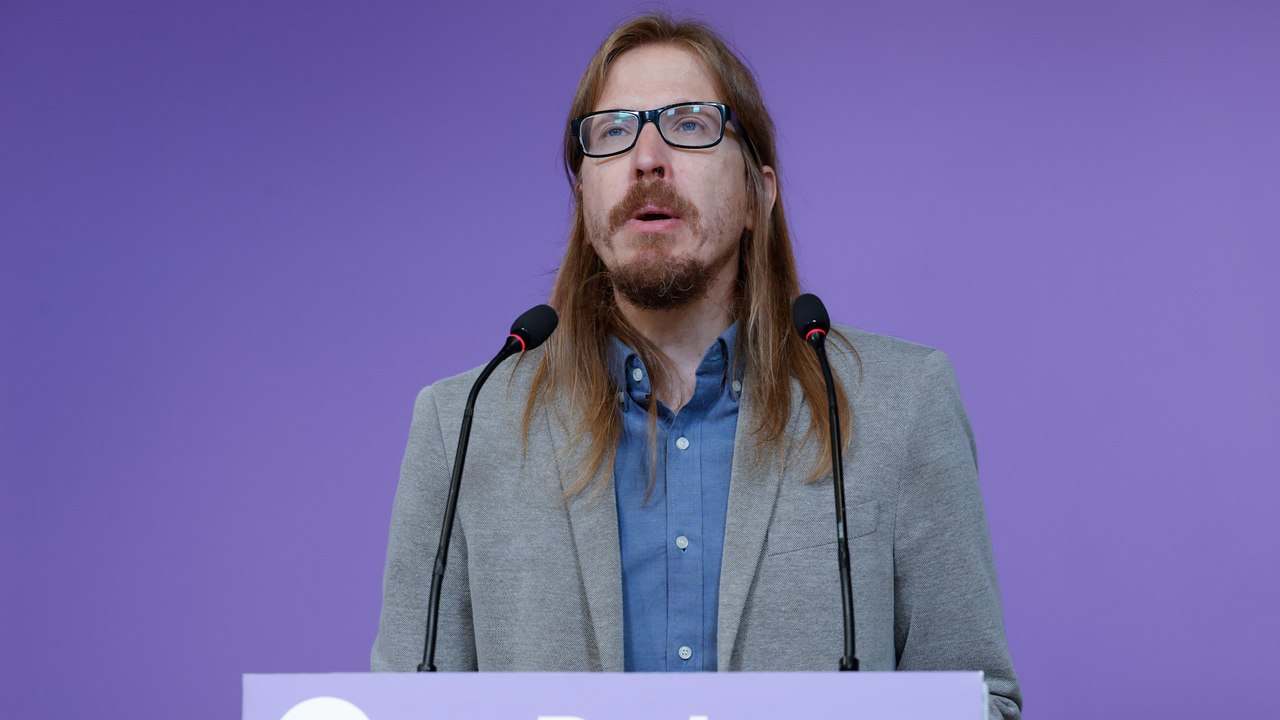 Podemos exige a Sánchez y al PSOE explicaciones por los pagos en efectivo a Ábalos