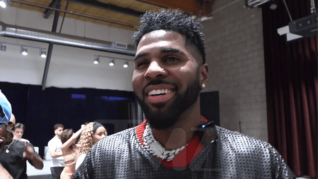 Jason Derulo Does His First Livestream Ever