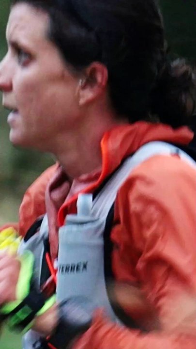 UTMB 2025 : au coeur de la bataille entre Ruth Croft, Courtney Dauwalter et Camille Bruyas - Ultra-trail - Documentaire